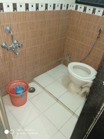 Bathroom in 2 BHK Apartment at Daulat Nagar, Anand Nagar – for Rent