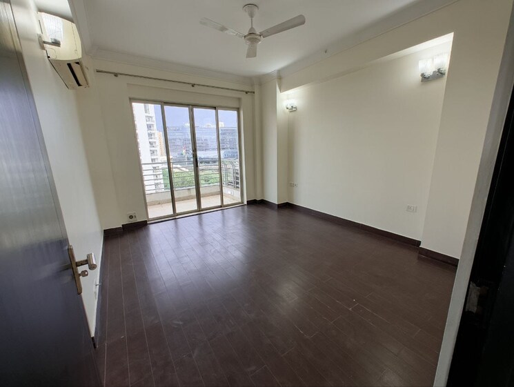 Room, parsvnath-exotica 4 Bedroom 3645 Sq.Ft. Apartment In Sector 53 Gurgaon 9162847