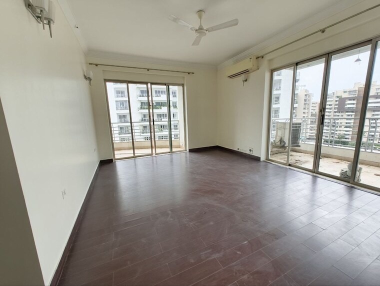 Room, parsvnath-exotica 4 Bedroom 3645 Sq.Ft. Apartment In Sector 53 Gurgaon 9162847