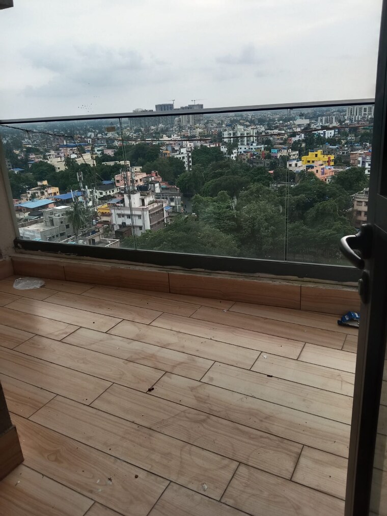  Parking, merlin-the-one 3 Bedroom 1400 Sq.Ft. Apartment In Tollygunge Kolkata 9162827