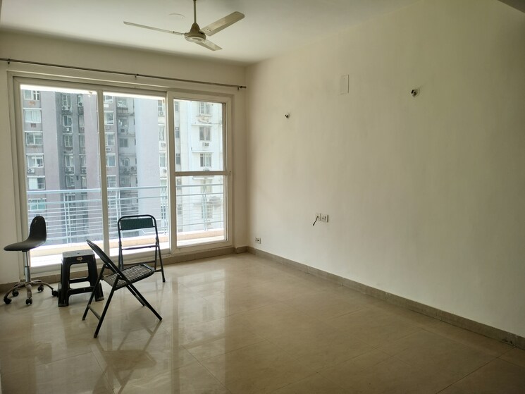 Room, great-value-ekanam 3 Bedroom 3500 Sq.Ft. Apartment In Sector 107 Noida 9162858