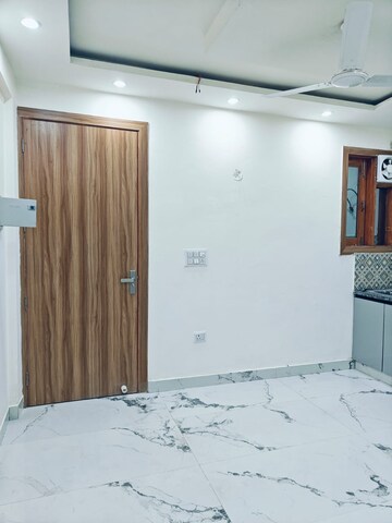 1 BHK Builder Floor For Rent in Saket