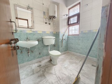 Bathroom in 3.5 BHK Apartment at Professors Enclave, Sector 56 – for Rent