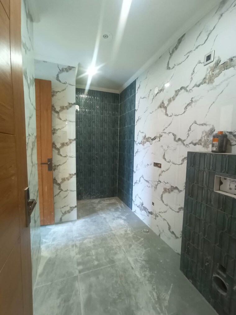 Bedroom, green fields colony 4 Bedroom 2500 Sq.Ft. Builder Floor In Green Fields Colony Faridabad 9162890