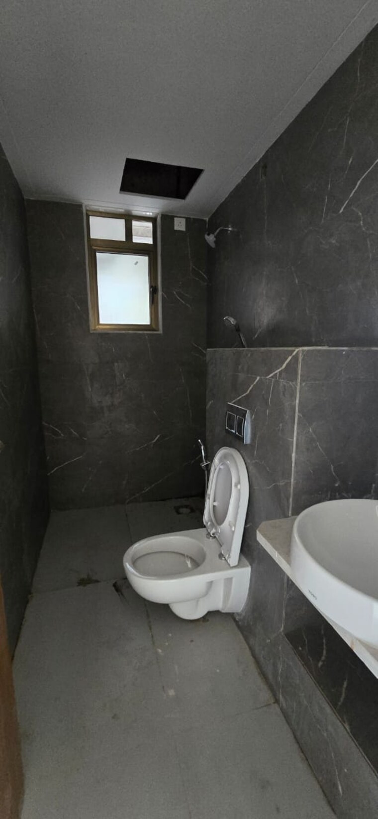 Bathroom, ghatkopar east 3 Bedroom 1098 Sq.Ft. Apartment In Ghatkopar East Mumbai 9162941
