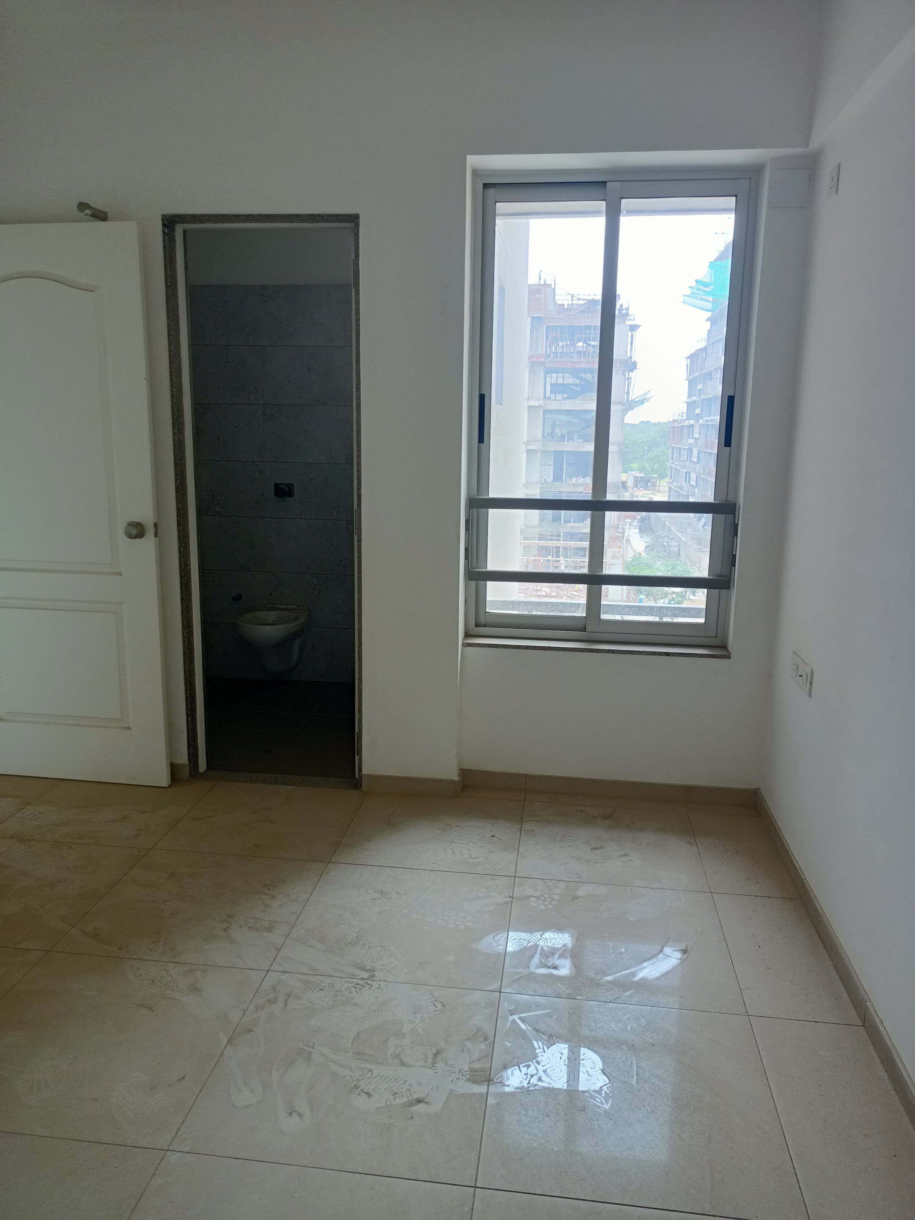 3 BHK 1340 Sq.Ft. Apartment in Goyal Orchid Valley