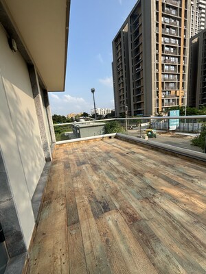 Balcony in 4 BHK Villa at Science City – for Sale