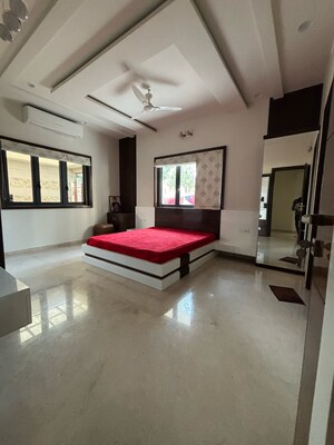 Room in 4 BHK Villa at Science City – for Sale