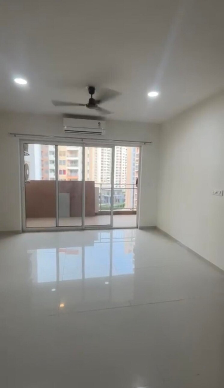 Room, shapoorji-pallonji-joyville-gurgaon 3 Bedroom 1852 Sq.Ft. Apartment In Sector 102 Gurgaon 9162995