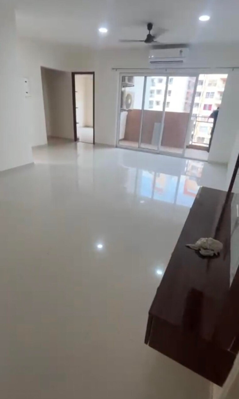 Kitchen, shapoorji-pallonji-joyville-gurgaon 3 Bedroom 1852 Sq.Ft. Apartment In Sector 102 Gurgaon 9162995