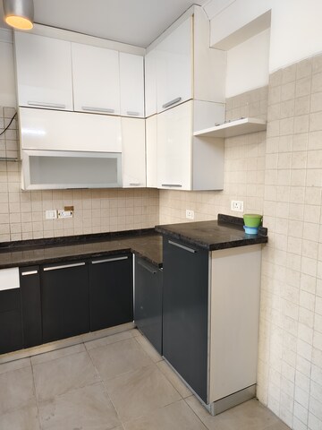 Kitchen in 3 BHK Apartment at Parsvnath Exotica, Sector 53 – for Sale