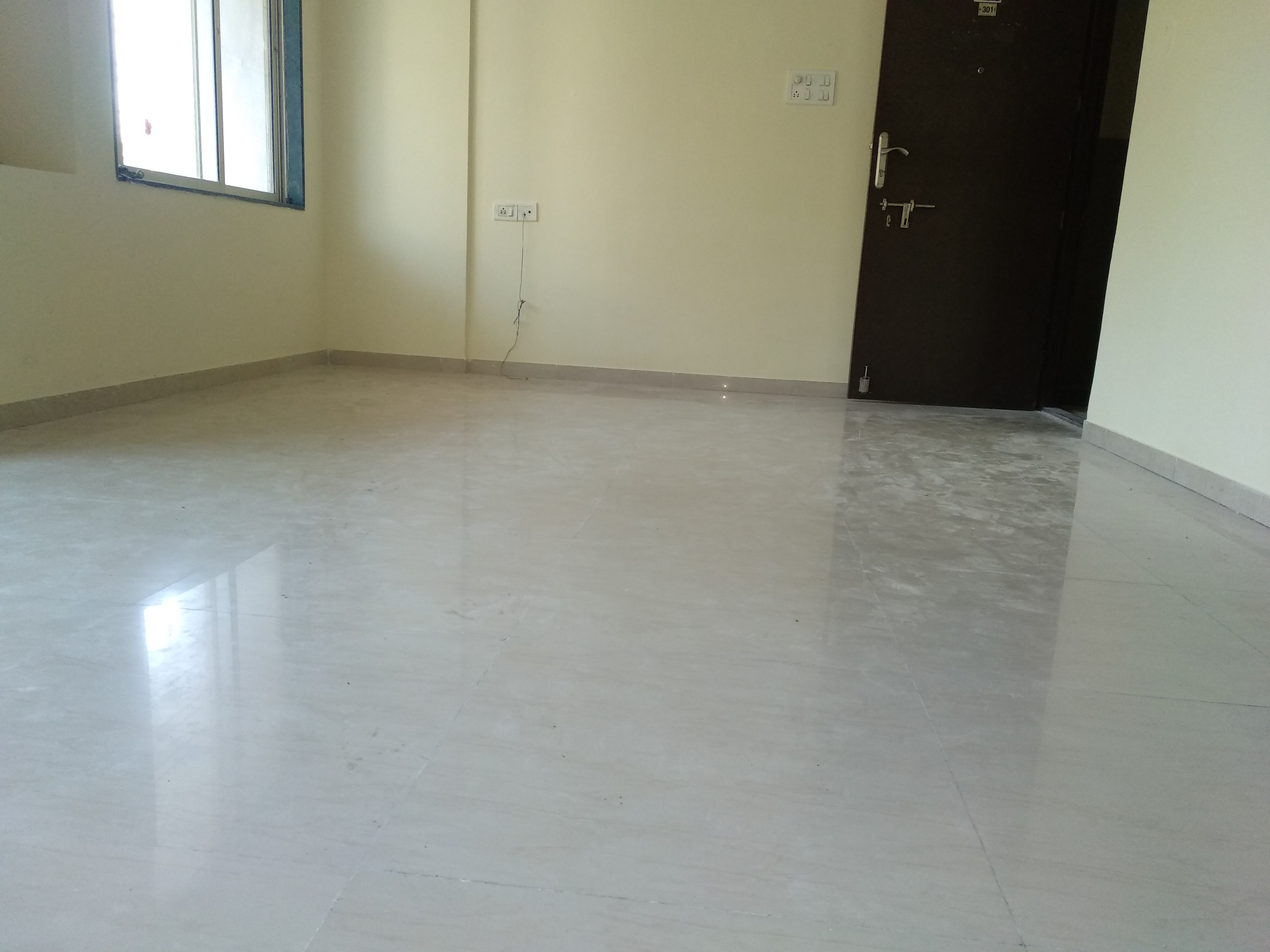 2 BHK + Servant Room 1000 Sq.Ft. Apartment in High Life