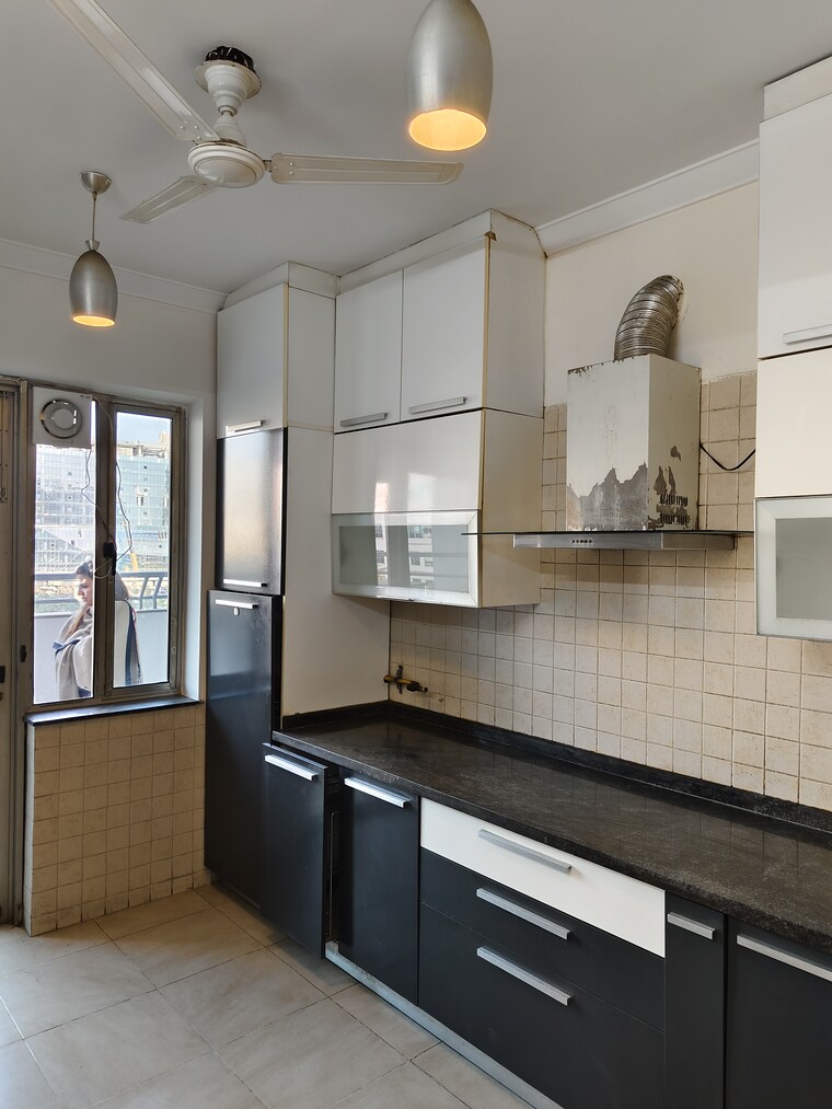 Kitchen, parsvnath-exotica 3 Bedroom 2895 Sq.Ft. Apartment In Sector 53 Gurgaon 9163045