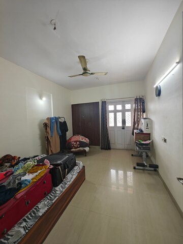 Living Room in 2 BHK Apartment at NRI Complex Phase 2, Seawoods – for Rent