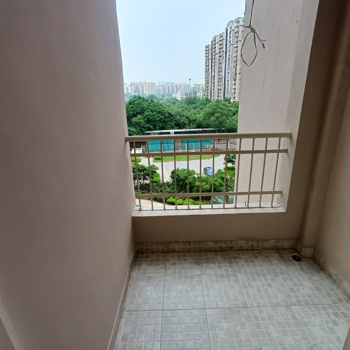 3 BHK + Study Room Apartment For Sale in Supertech Cape Town