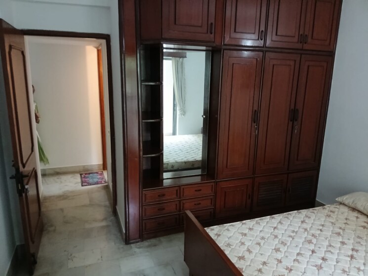 Room, langford town 3 Bedroom 1800 Sq.Ft. Apartment In Langford Town Bangalore 9163002