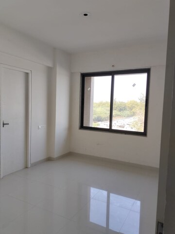 Room in 3 BHK Apartment at Bopal – for Rent