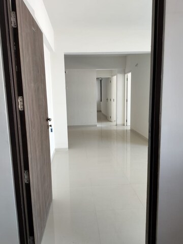Room in 3 BHK Apartment at Bopal – for Rent