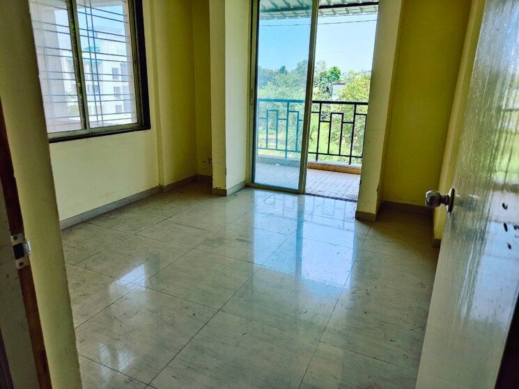 Room, high-life 2 Bedroom 100 Sq.Yd. Apartment In Sinhagad Road Pune 9163033