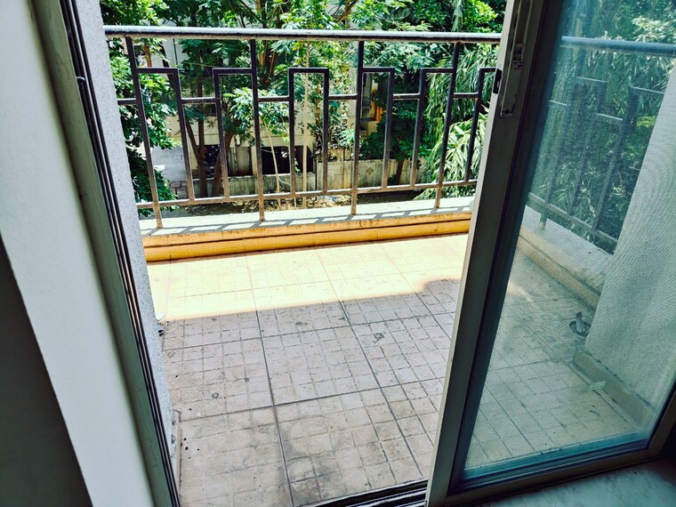 Balcony, high-life 2 Bedroom 100 Sq.Yd. Apartment In Sinhagad Road Pune 9163033