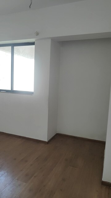 Room in 2 BHK Apartment at Lodha Lakeshore Greens, Dombivli East – for Sale