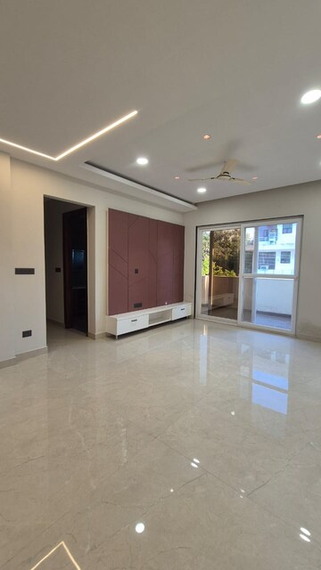 Room in 4 BHK Builder Floor at Sector 21c – for Sale