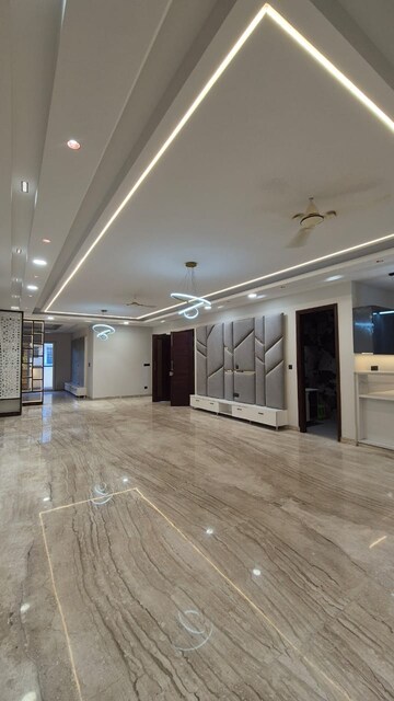 4 BHK Builder Floor For Sale in Sector 21c