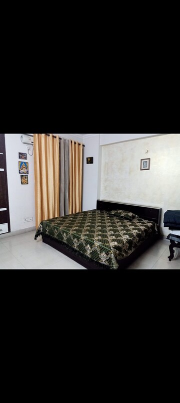 Bedroom in 2 BHK Apartment at Gaurs Global Village, Sain Vihar – for Rent