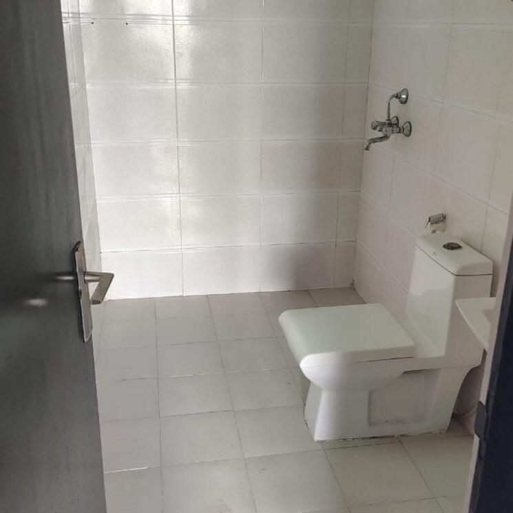 Bathroom, homes-121 2.5 Bedroom 1235 Sq.Ft. Apartment In Sector 121 Noida 9163124