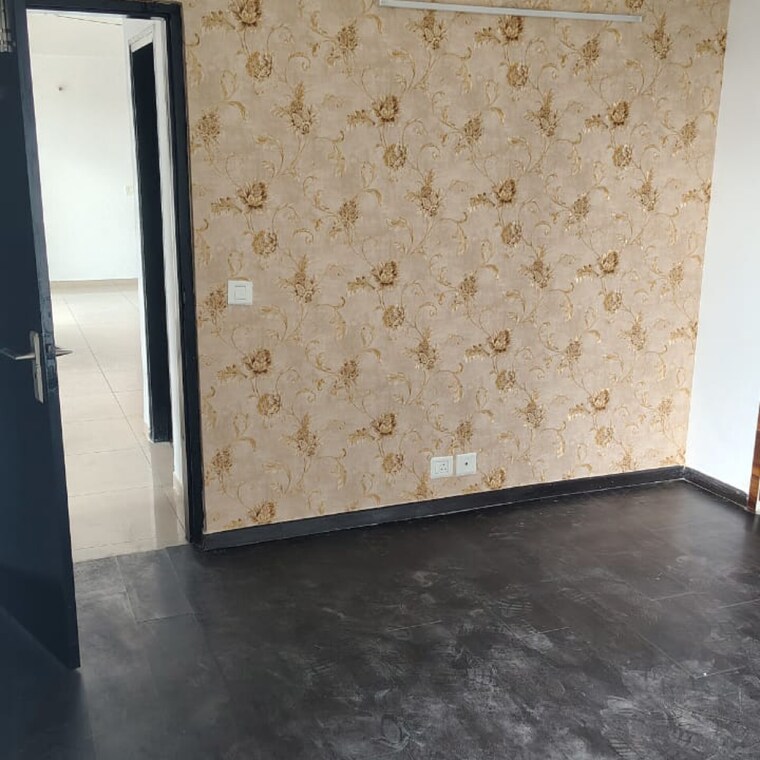 Room, homes-121 2.5 Bedroom 1235 Sq.Ft. Apartment In Sector 121 Noida 9163124