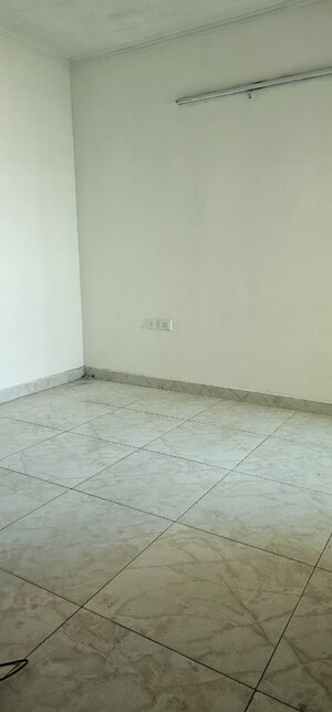 Room in 2 BHK Apartment at Gaurs Siddhartham, Siddharth Vihar – for Sale