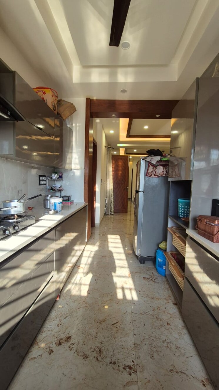 Kitchen, sector 21d 3 Bedroom 2250 Sq.Ft. Builder Floor In Sector 21d Faridabad 9163151