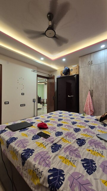 Bedroom in 3 BHK Builder Floor at Sector 21d – for Sale