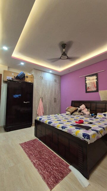 Bedroom in 3 BHK Builder Floor at Sector 21d – for Sale