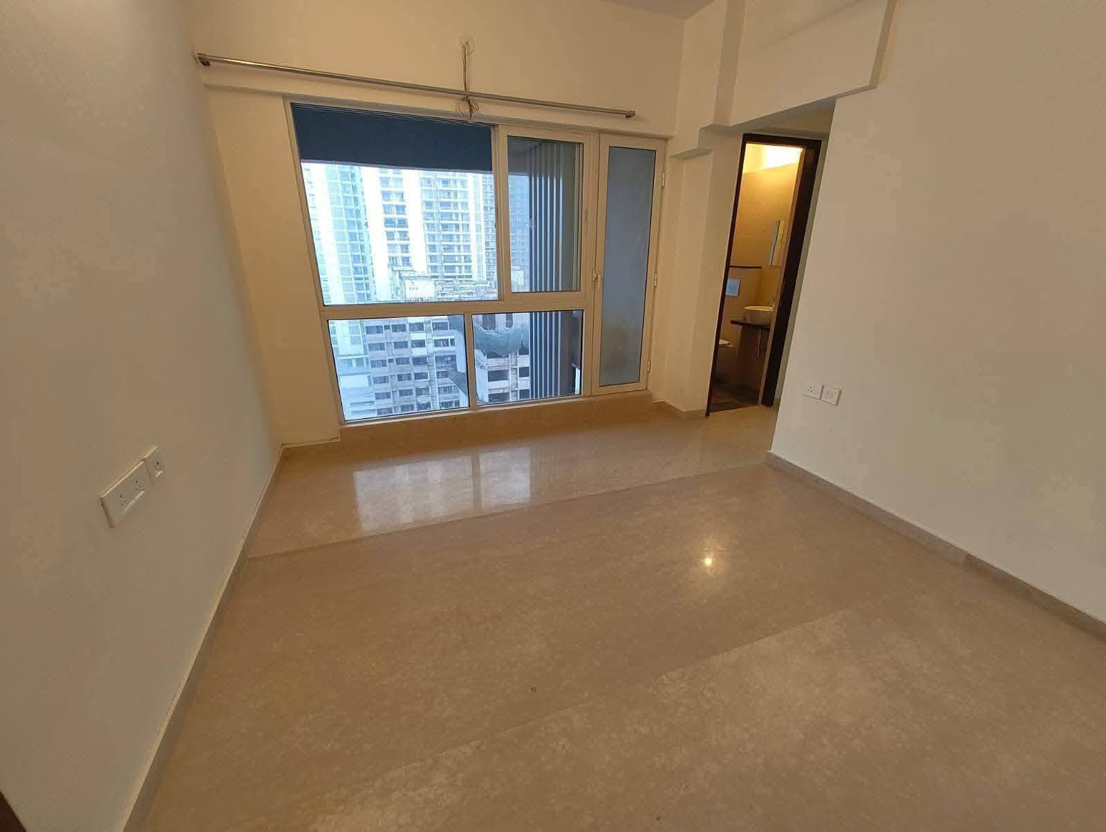 2 BHK Apartment For Rent in Omkar Signet