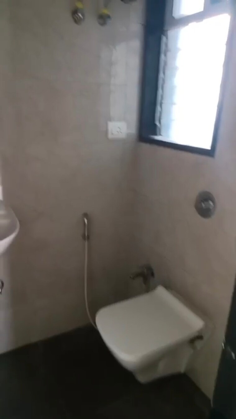 Bathroom, karmvir-avant-sky-villa 2 Bedroom 585 Sq.Ft. Apartment In Goregaon East Mumbai 9163288