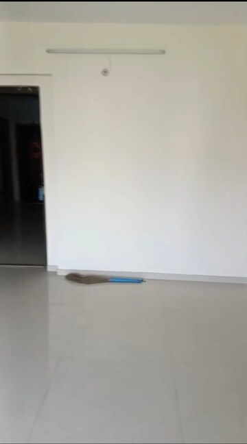 Room in 2 BHK Apartment at Karmvir Avant Sky Villa, Goregaon East – for Rent