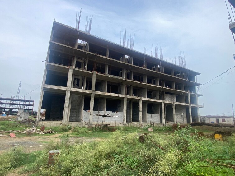 Cover Image, sector 27a Commercial Shop 400 Sq.Ft. In Sector 27a Faridabad 9163265