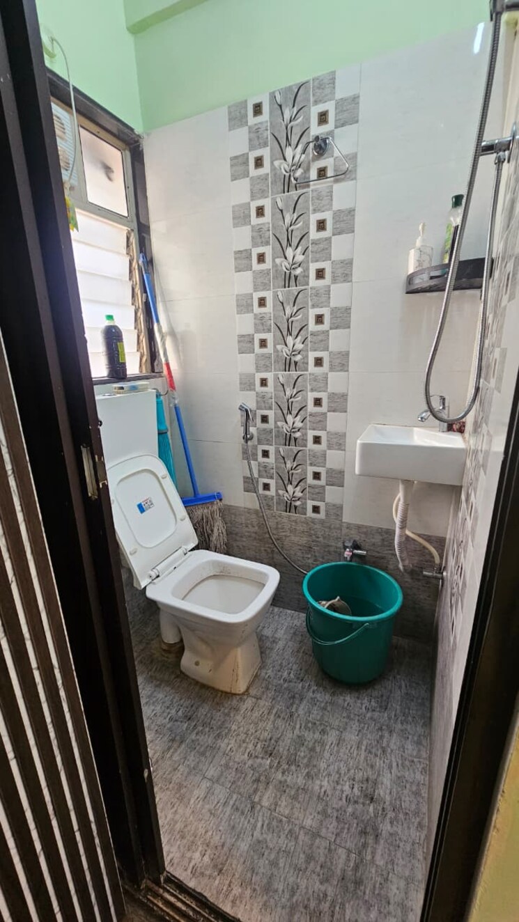 Bathroom, bhoomi-park 1 Bedroom 432 Sq.Ft. Apartment In Malad West Mumbai 9163294