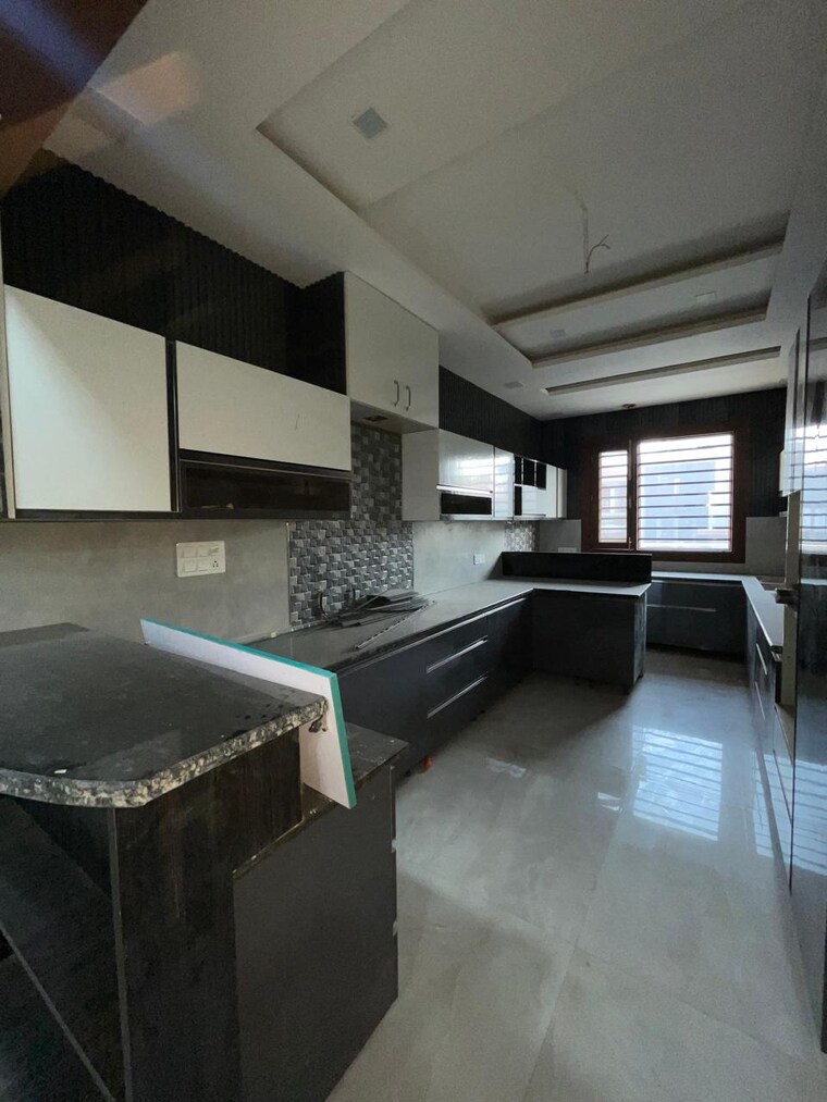 Kitchen, sector 21c 4 Bedroom 3150 Sq.Ft. Builder Floor In Sector 21c Faridabad 9163312