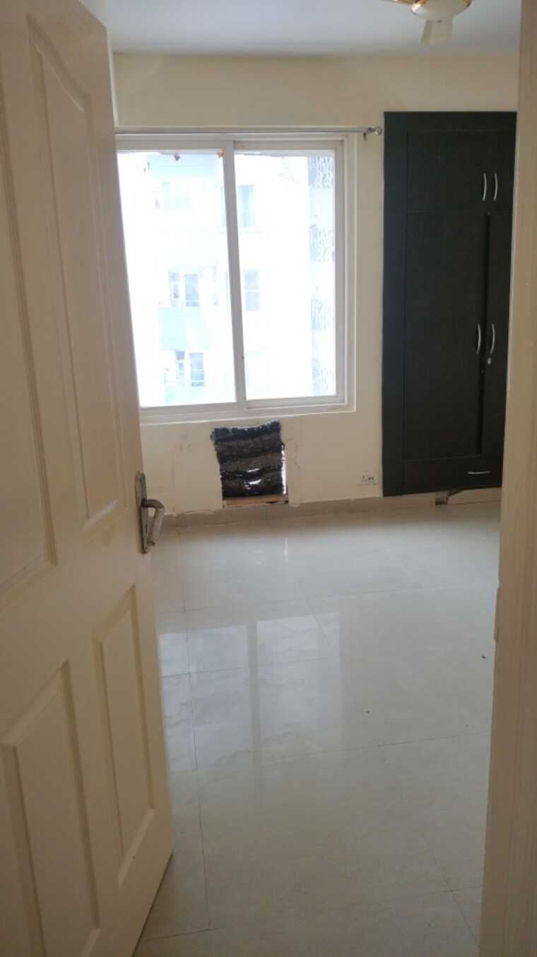 Room, great-value-sharanam 4 Bedroom 2283 Sq.Ft. Apartment In Sector 107 Noida 9163346