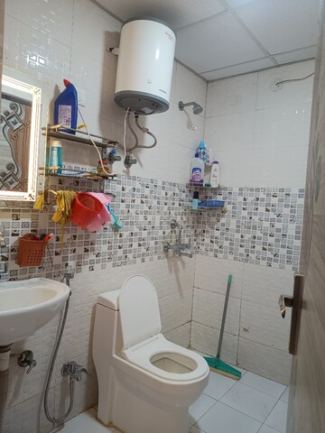 Team Area in 2 BHK Apartment at VVIP Addresses, Raj Nagar Extension – for Rent