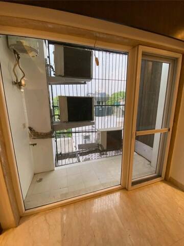Living Room in 3 BHK Builder Floor at Saket – for Rent