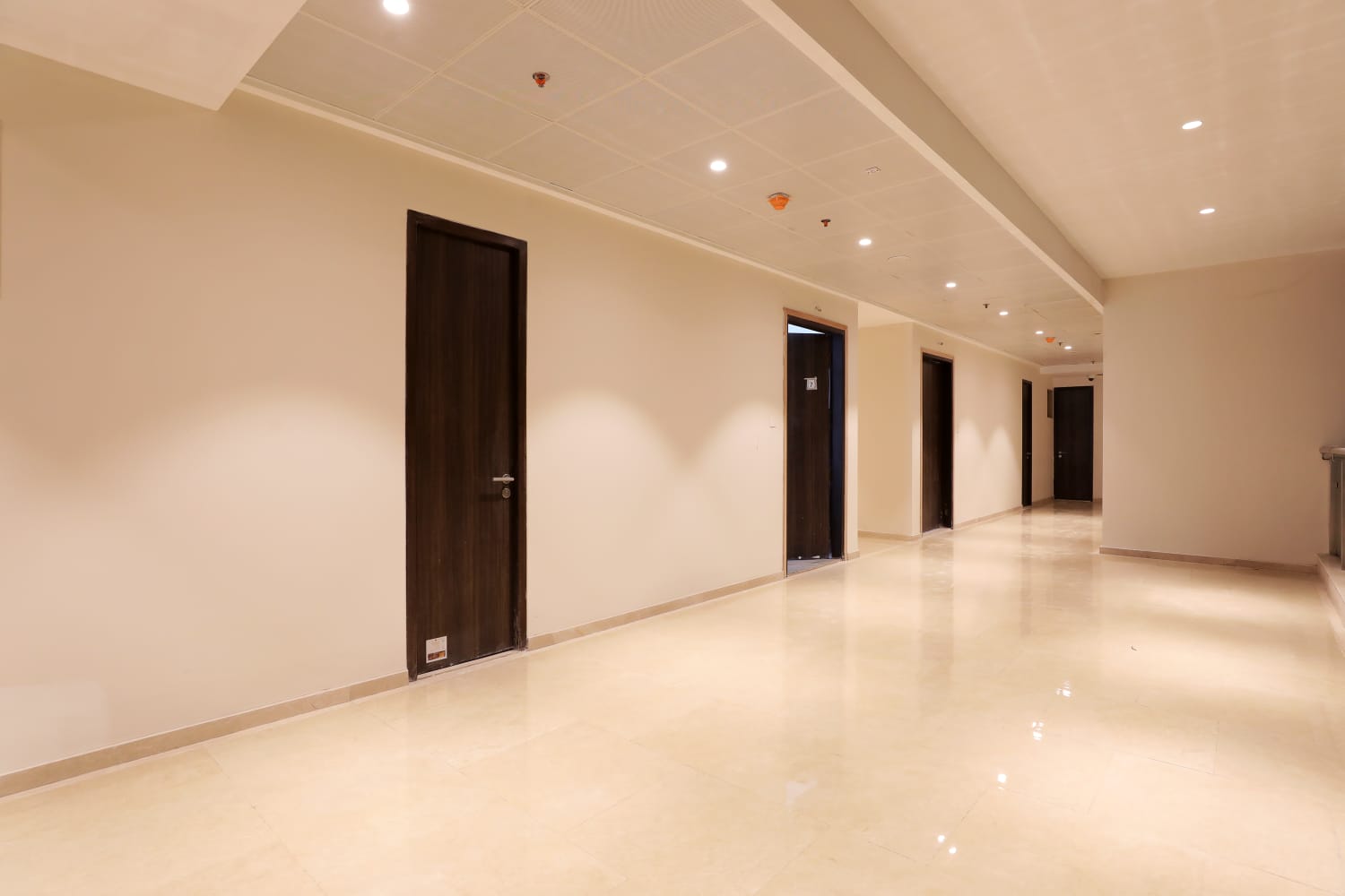 3 BHK + Pooja Room,Servant Room,Study Room,Extra Room 1125 Sq.Ft. Apartment in Rustomjee Oriana