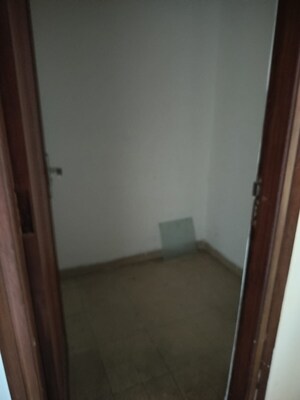 Utility Room in 3 BHK Apartment at Panchkula Urban Estate – for Rent