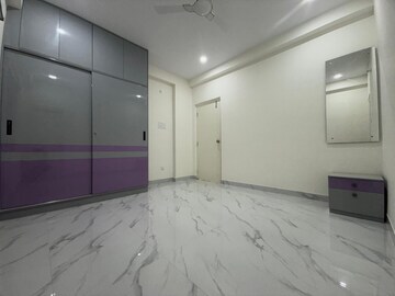 Room in 3 BHK Apartment at SR The Prime, Neknampur – for Rent