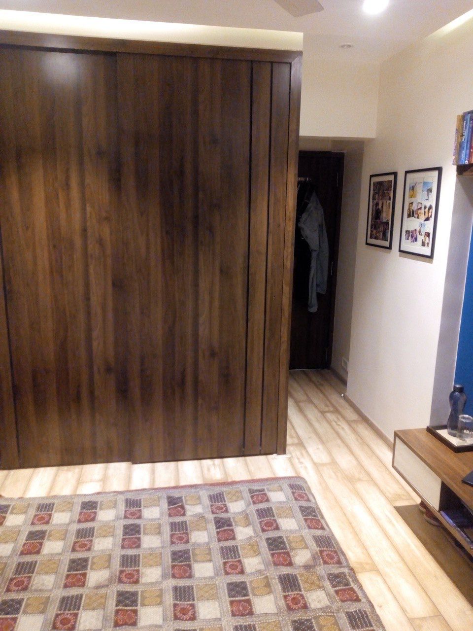 2.5 BHK Apartment For Rent in Iris Apartment Cuffe Parade