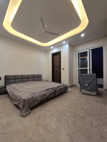 Bedroom in 4 BHK Apartment at Shapoorji Pallonji Joyville Phase 2, Sector 102 – for Rent