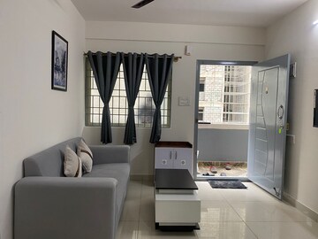 Team Area in 1 BHK Builder Floor at Kadubeesanahalli – for Rent