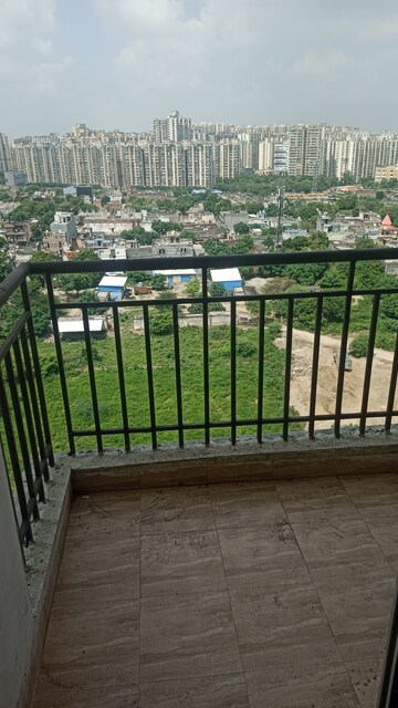 Balcony in 2 BHK Apartment at Amrapali Golf Homes, Sector 4 Greater Noida – for Rent
